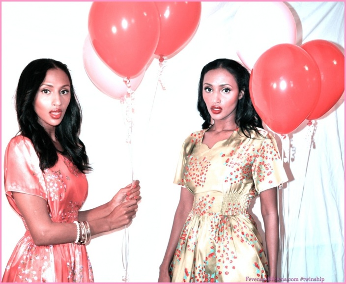 Twinship 'Balloon Girl' 1